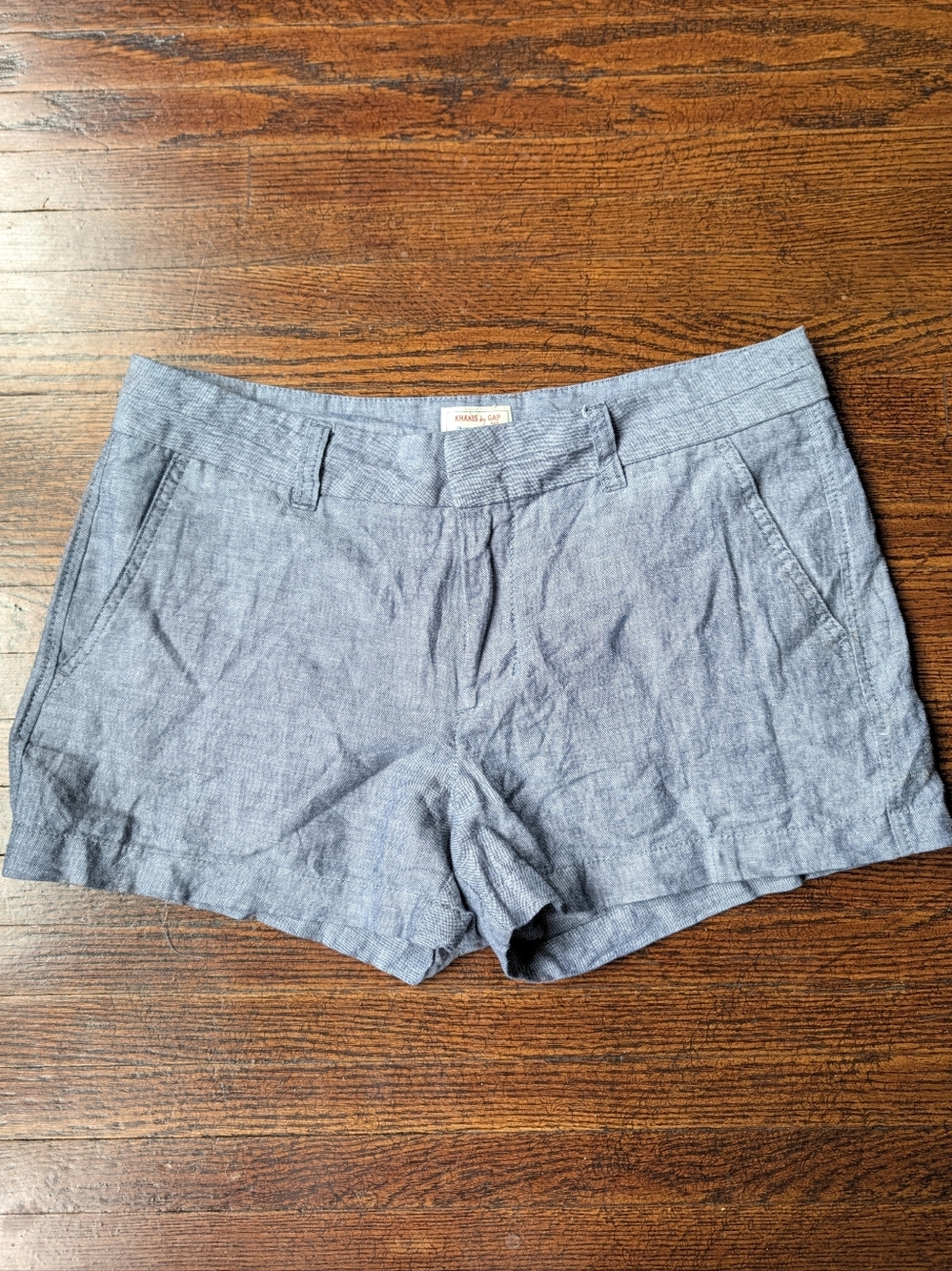 Khakis By Gap chambray Shorts Size 6 The City 3 Inch Blue Walking Modest Pockets